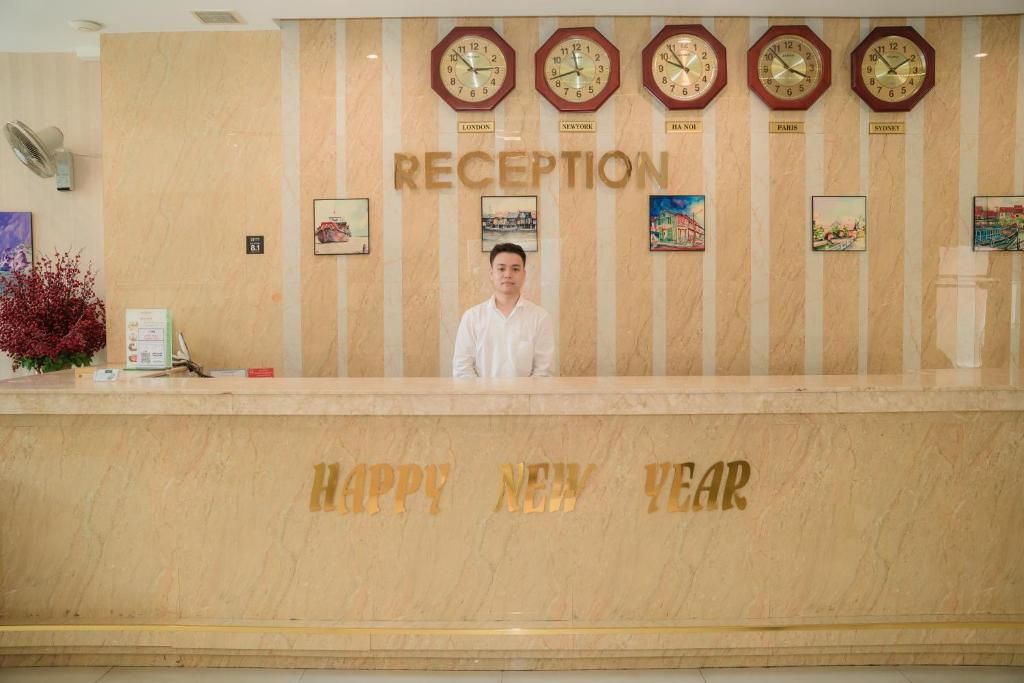 Nhat Linh Hotel & Suites Da Nang chi tiết từ vị trí đến phòng nghỉ