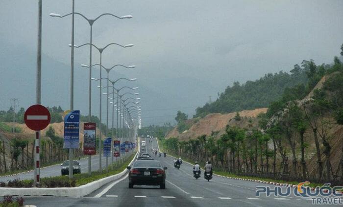 Lầu Chuông Bà Nà Hills 