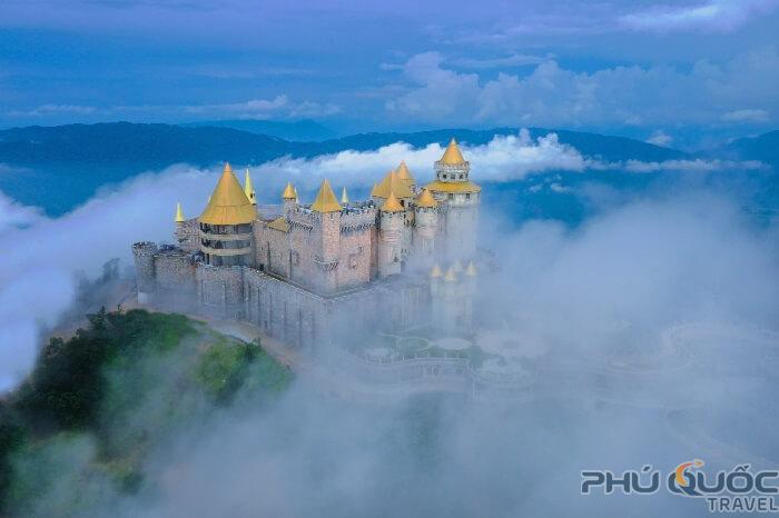 Lâu đài Mặt Trăng Bà Nà Hills