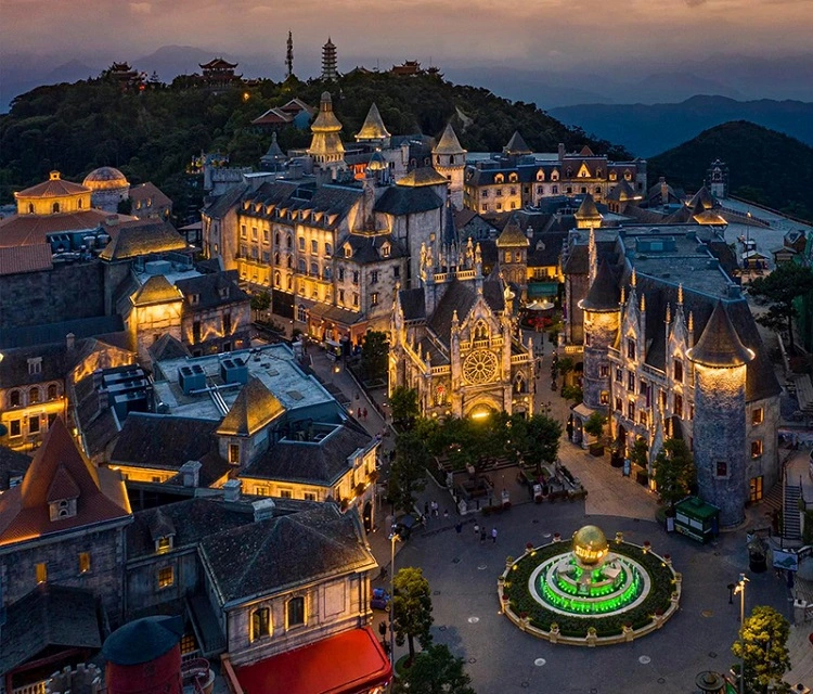 Làng Pháp Bà Nà Hills có gì đặc biệt?