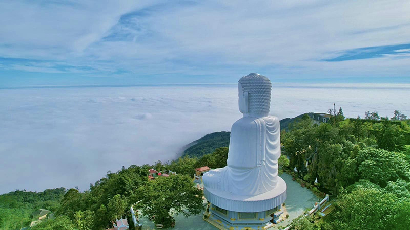 Tượng Phật Thích Ca tại Bà Nà Hills có gì đặc biệt?
