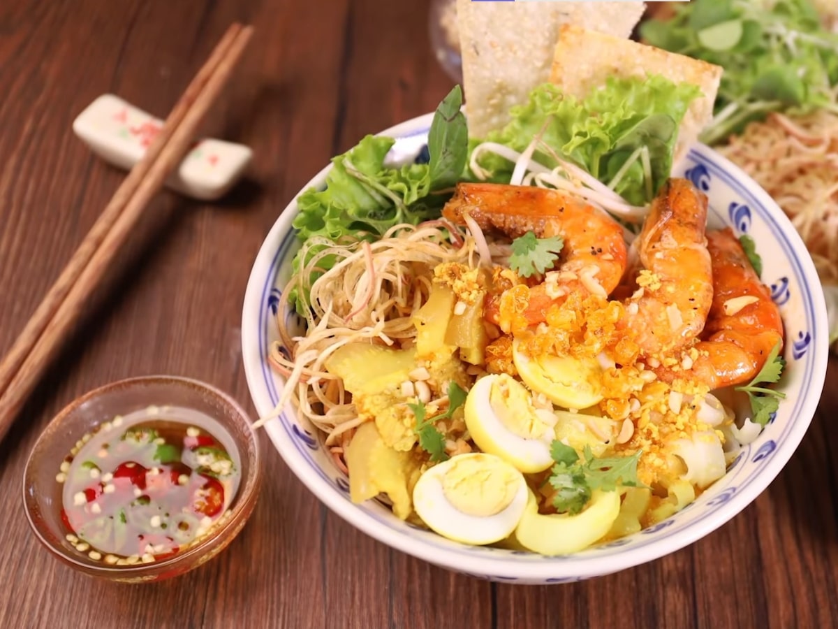 Ăn gì ở Đà Nẵng? Bản đồ món ngon và khu ẩm thực
