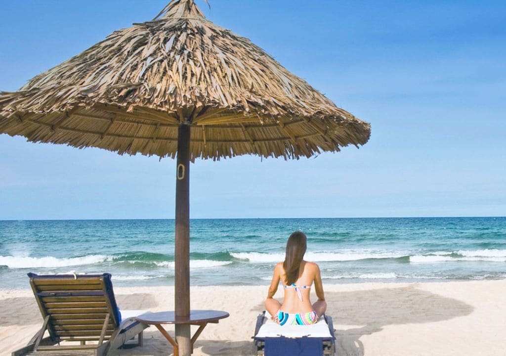 Bãi biển Non Nước Đà Nẵng có gì hấp dẫn?