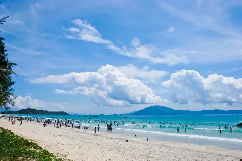 Bãi biển Non Nước Đà Nẵng có gì hấp dẫn?