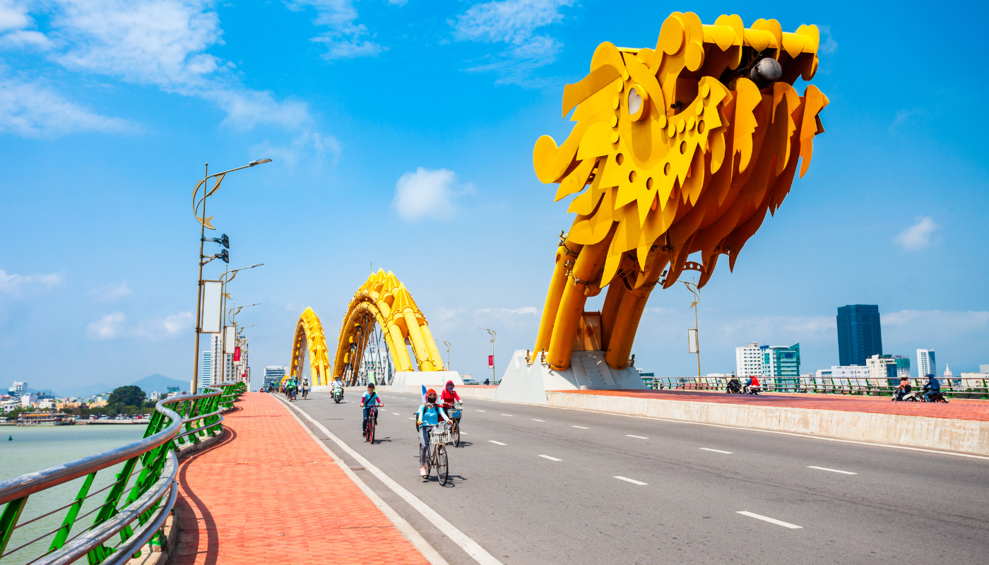 Cầu Rồng phun lửa, phun nước lúc mấy giờ?