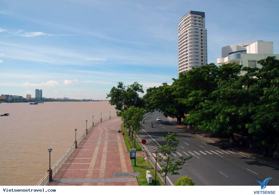 Cầu Tình Yêu Đà Nẵng: địa điểm check in bên sông Hàn