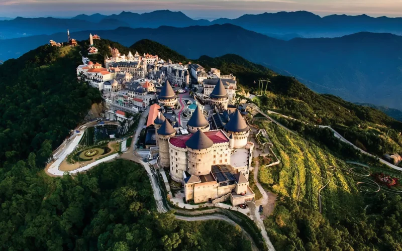 Có được mang đồ ăn vào Bà Nà Hills không?