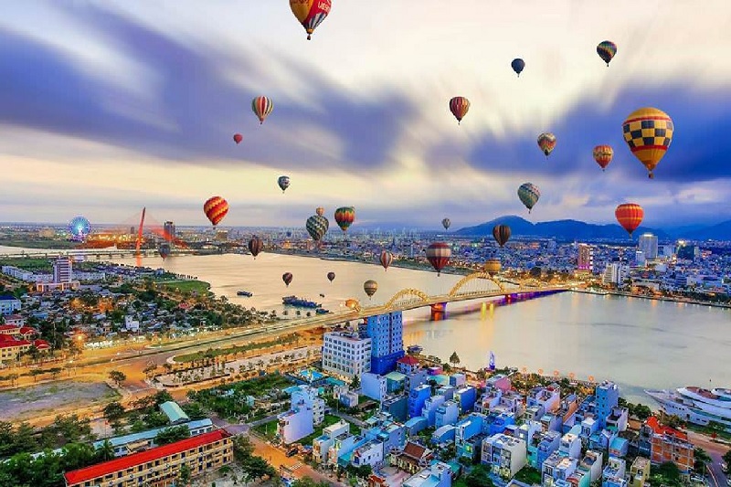 Combo khách sạn, vé máy bay và tour Đà Nẵng có tiết kiệm không?