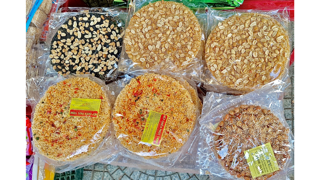 Đặc sản Đà Nẵng mua về làm quà