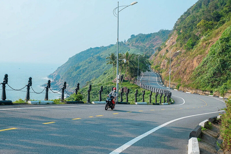Đỉnh Bàn Cờ Đà Nẵng: đường đi và lưu ý an toàn