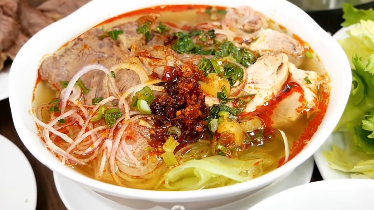 Đồ ăn đêm Đà Nẵng quán mở khuya nên thử