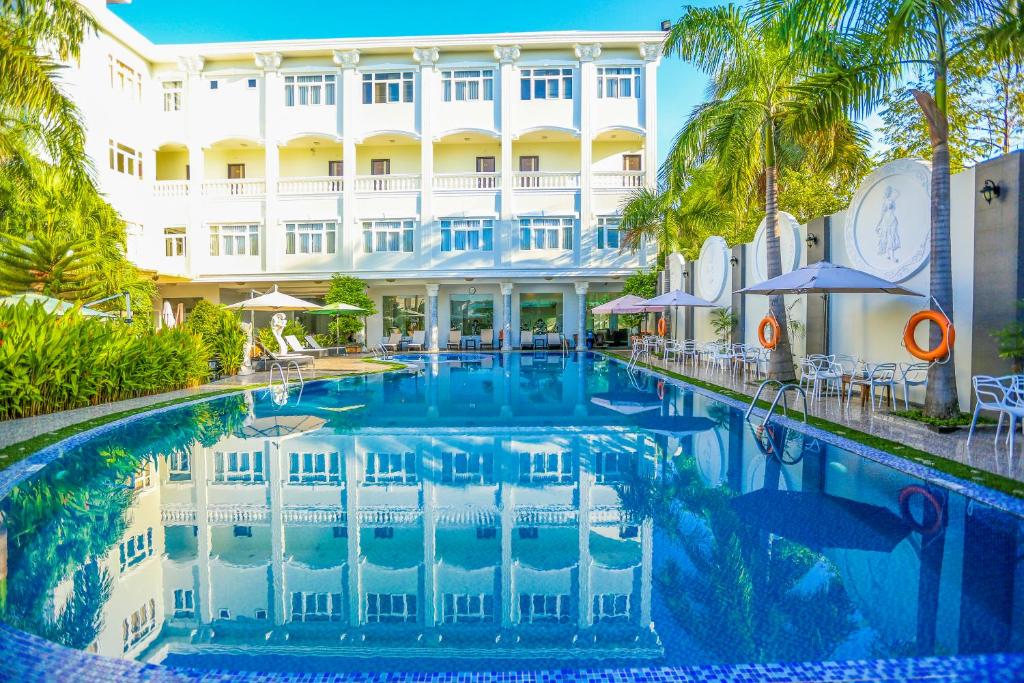 Eden Plaza Danang review chi tiết khách sạn gần sân bay