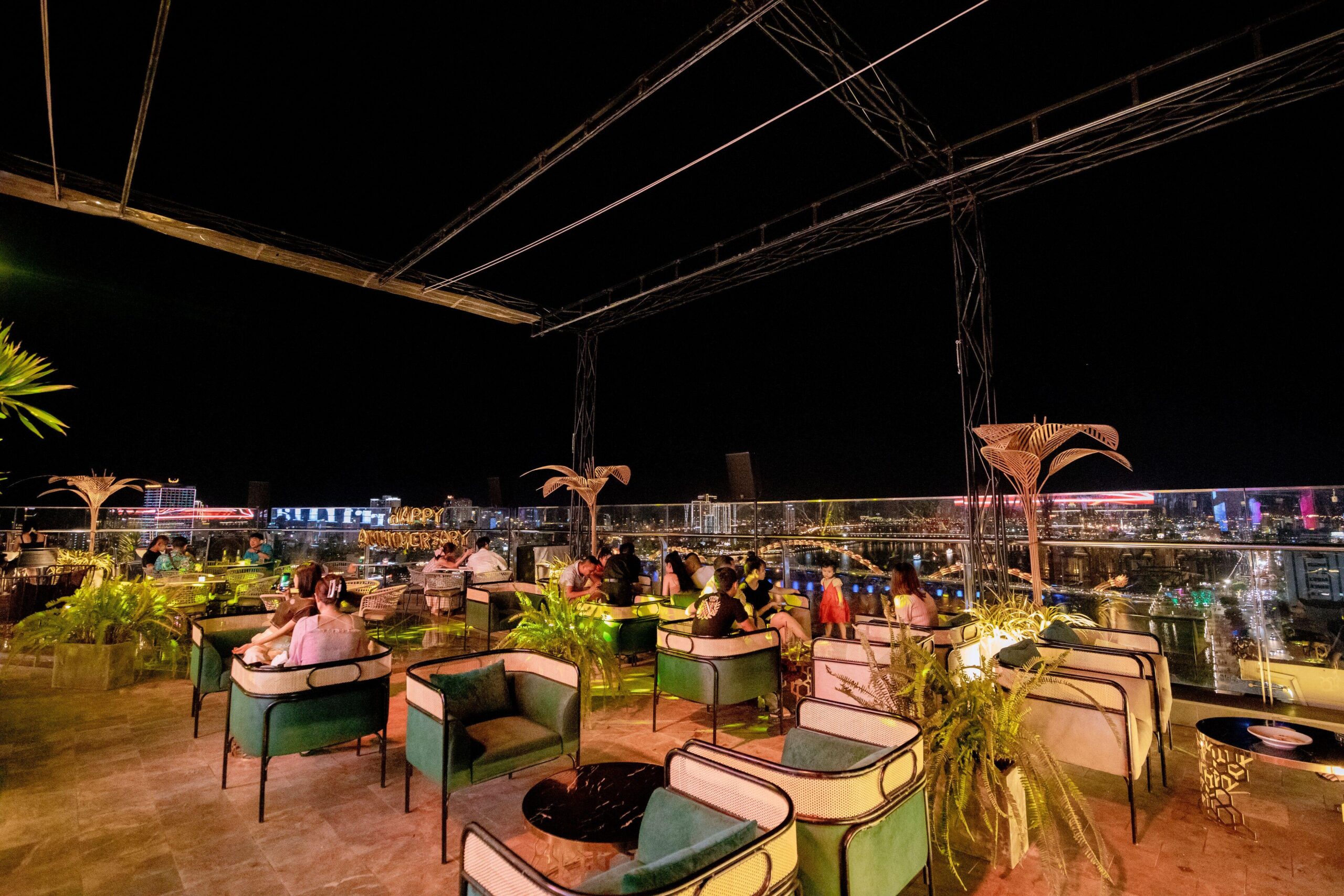 Haian Riverfront Hotel Da Nang review khách sạn bên sông Hàn