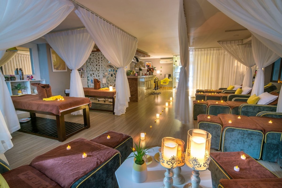 Happy Day Riverside Hotel & Spa Danang review chi tiết