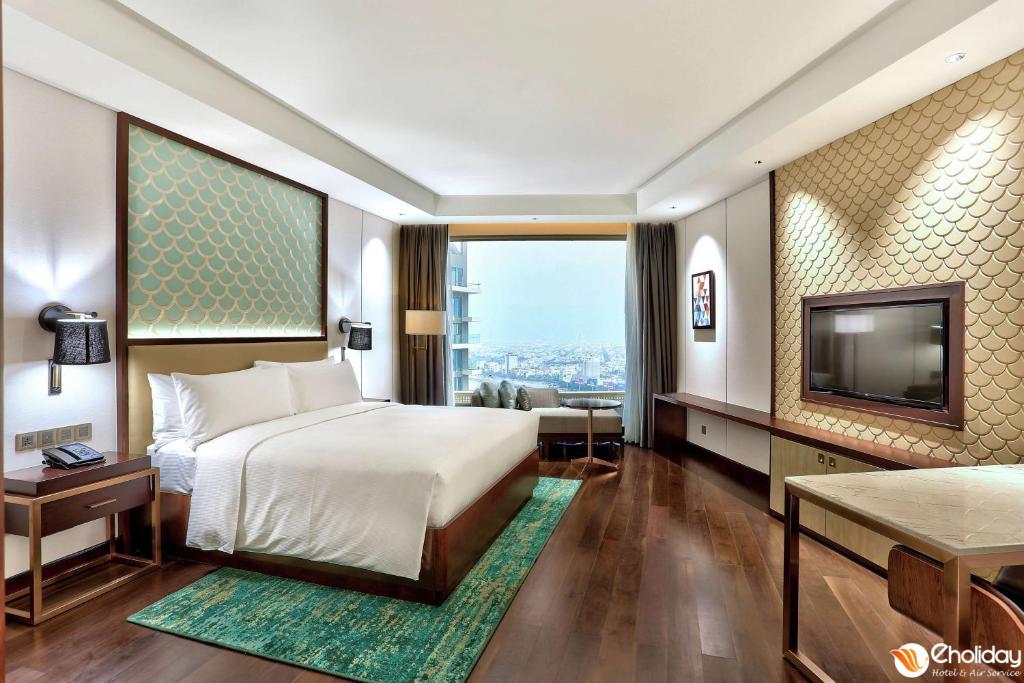 Hilton Đà Nẵng review khách sạn cao cấp bên sông Hàn