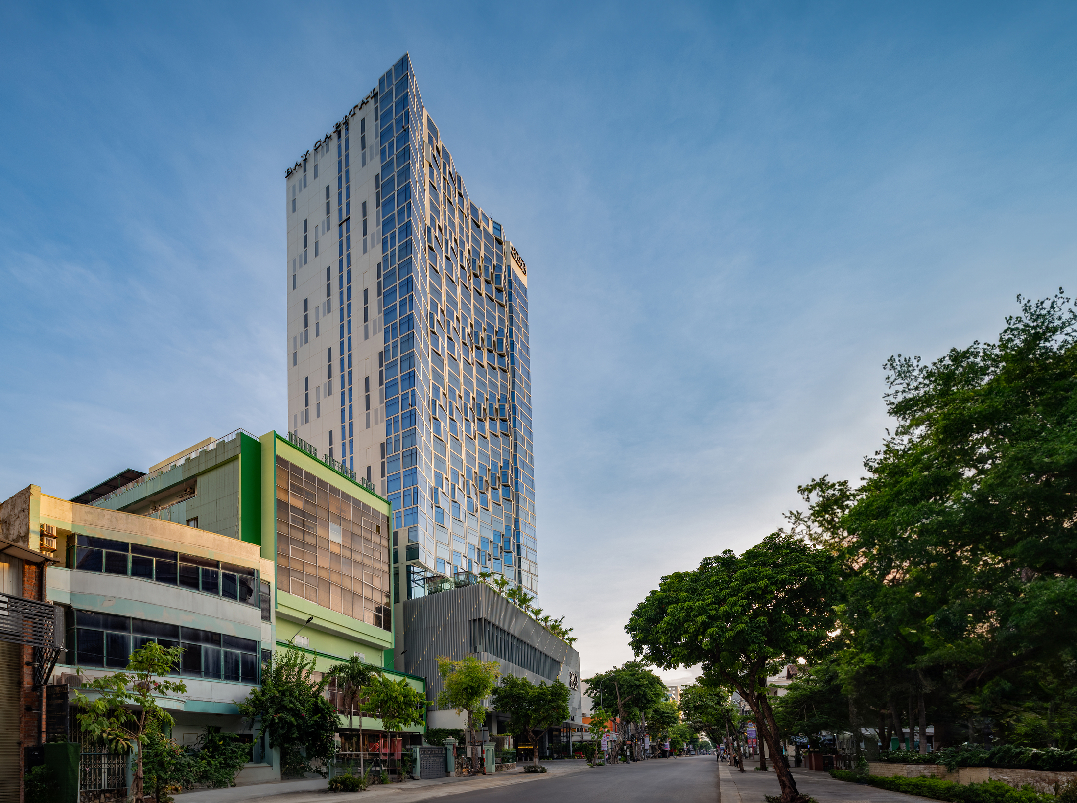 Khách sạn Crowne Plaza DANANG CITY CENTRE, thuộc tập đoàn IHG