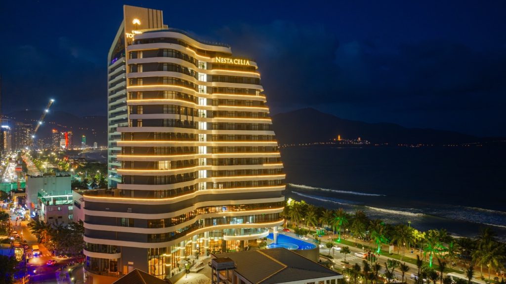 Khách sạn gần sân bay Đà Nẵng có dịch vụ đưa đón