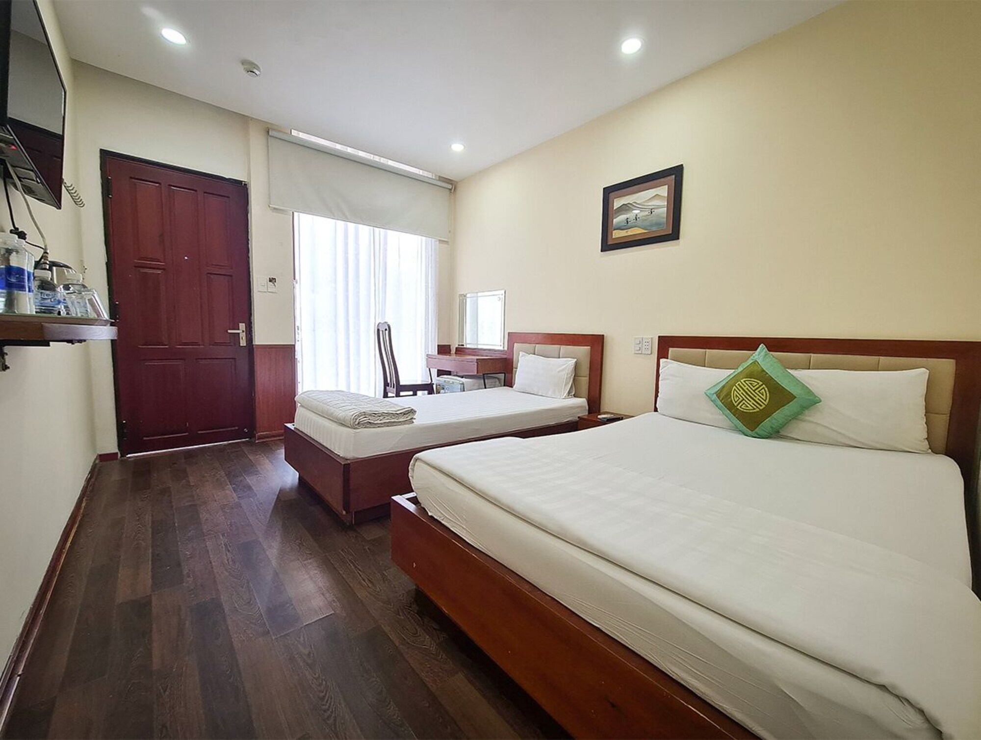Khách sạn Quán Quân gần sân bay Đà Nẵng
