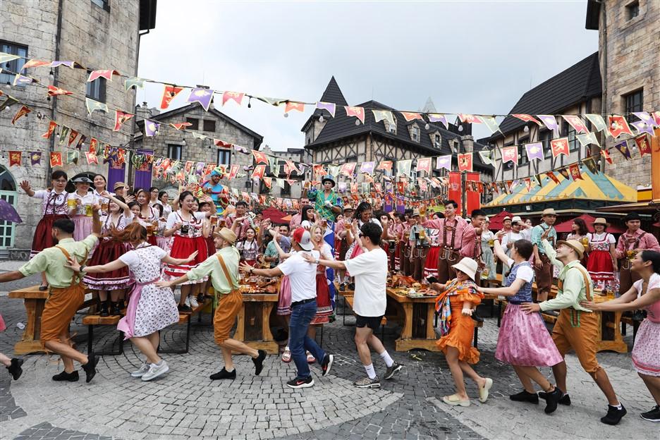 Lễ hội bia B’estival Bà Nà Hills có gì hấp dẫn?