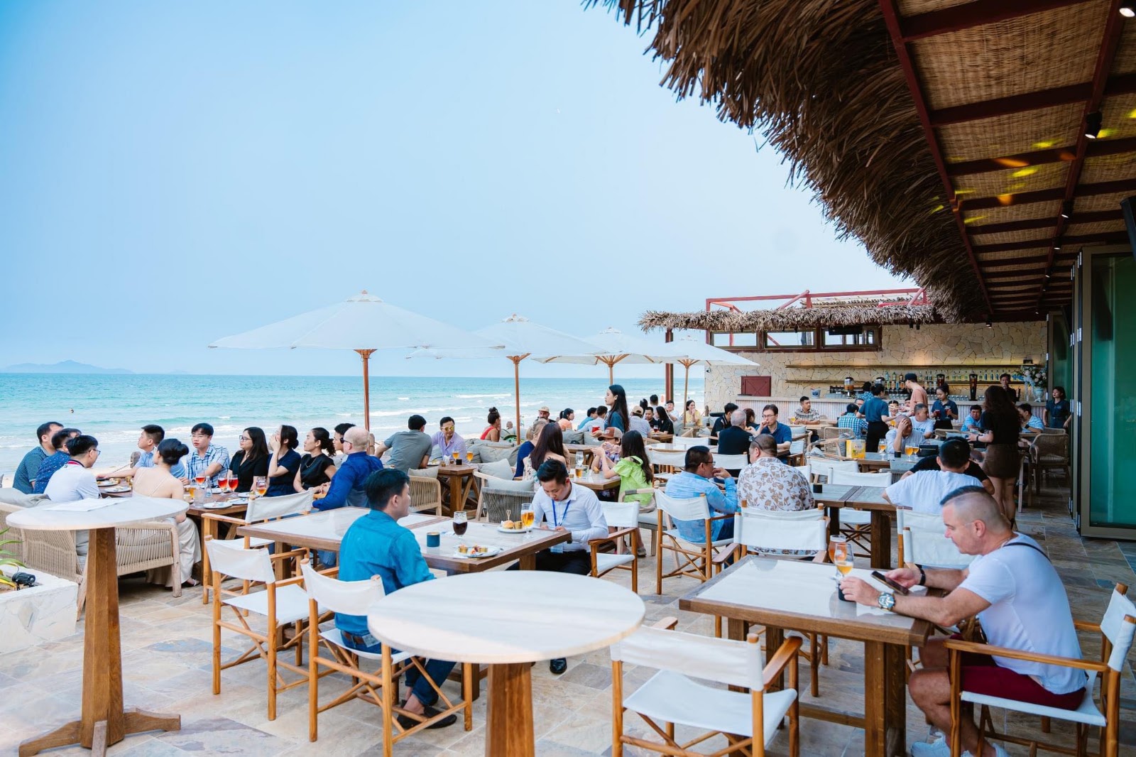Nhà hàng view biển Đà Nẵng đẹp