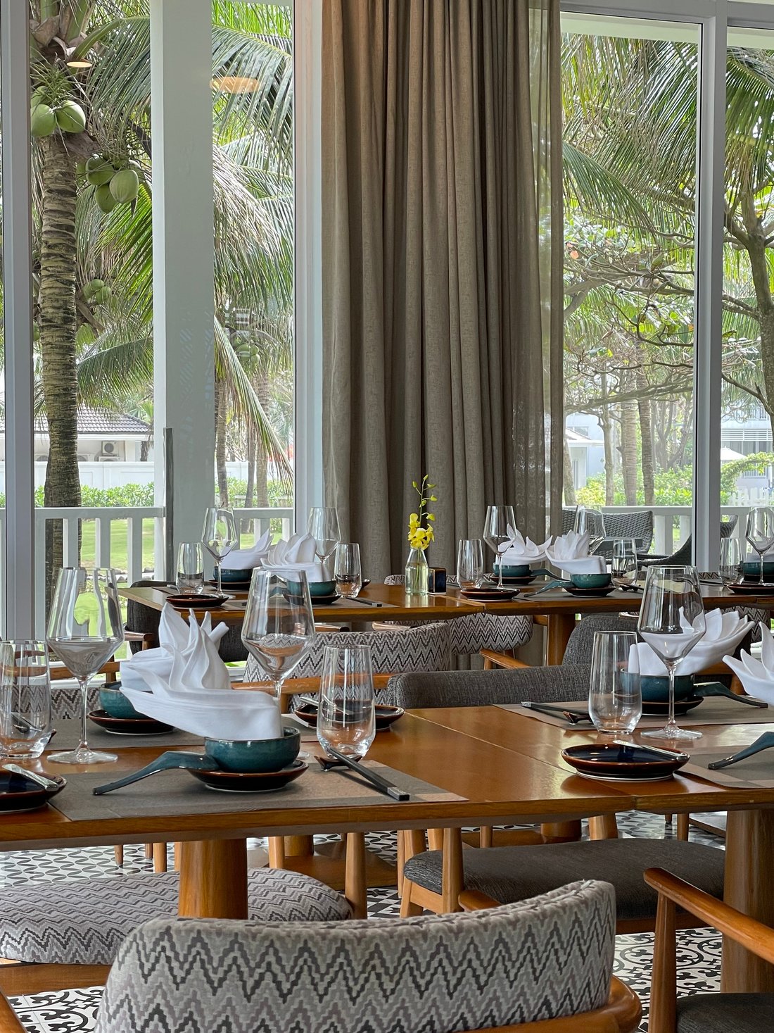 Nhà hàng view sông Hàn Đà Nẵng lãng mạn
