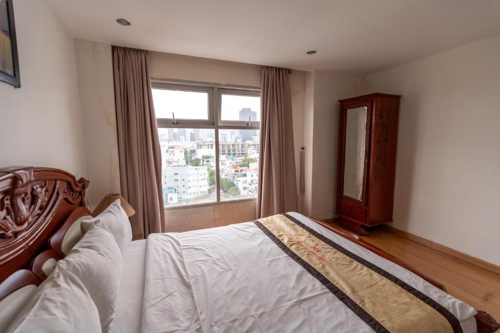 Nhat Linh Hotel & Suites Da Nang chi tiết từ vị trí đến phòng nghỉ