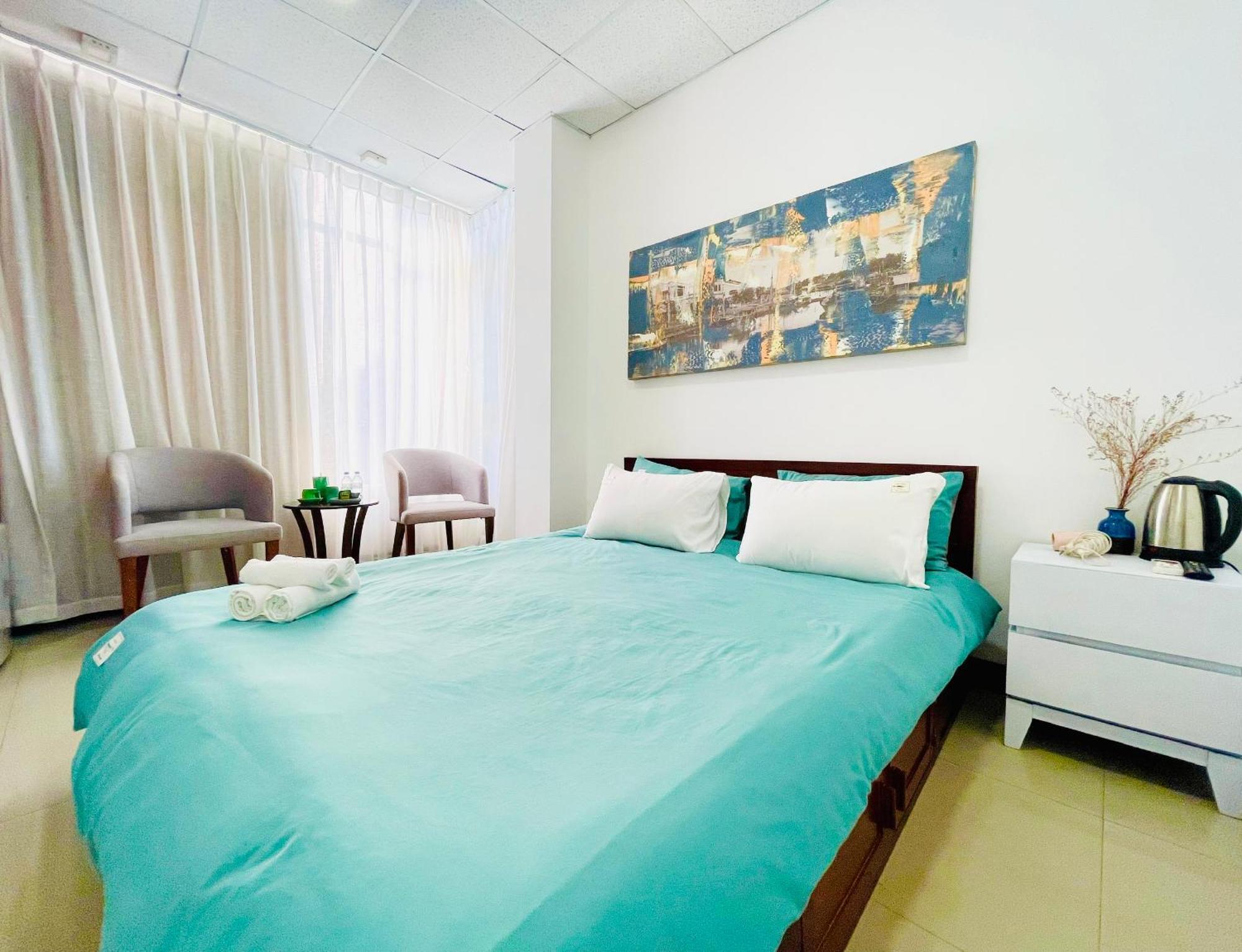 Onestar Riverside Danang review khách sạn trung tâm gần sông Hàn