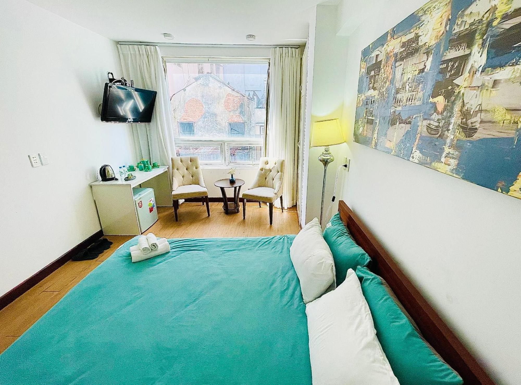 Onestar Riverside Danang review khách sạn trung tâm gần sông Hàn
