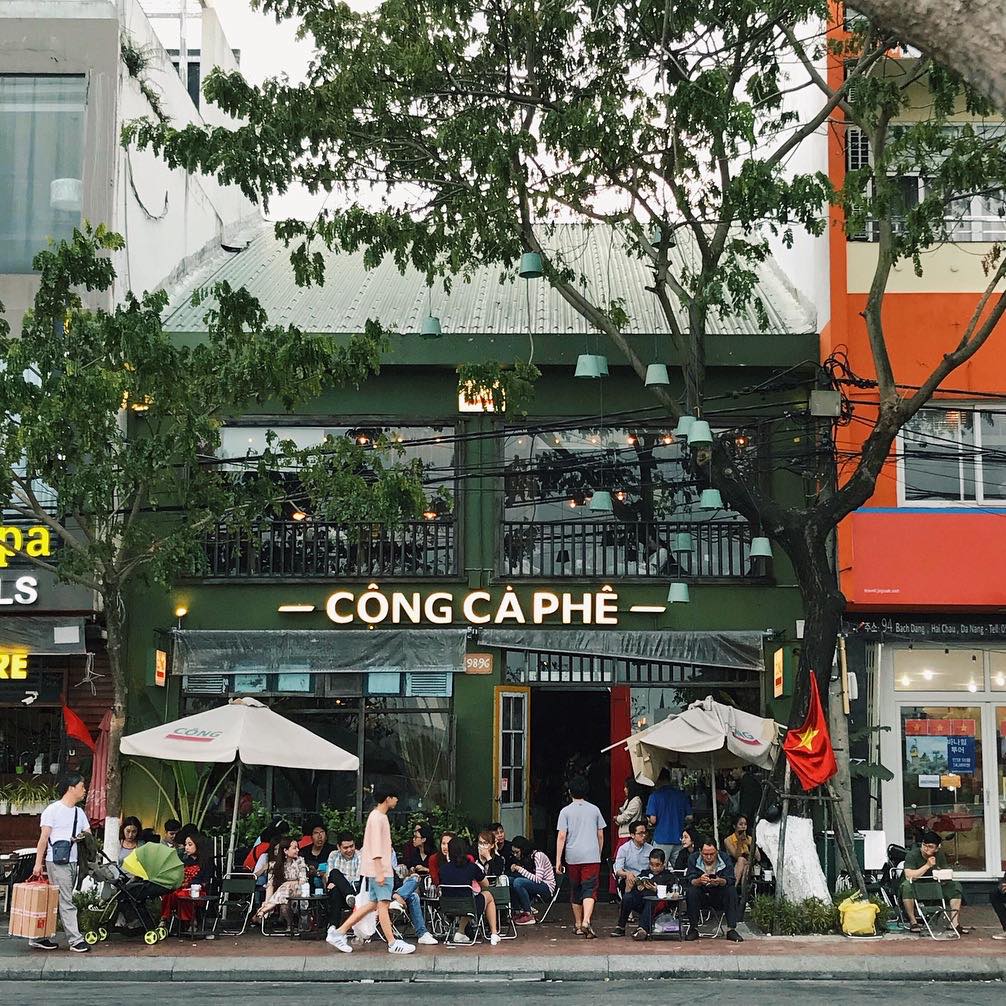 Quán cafe view sông Hàn và Cầu Rồng
