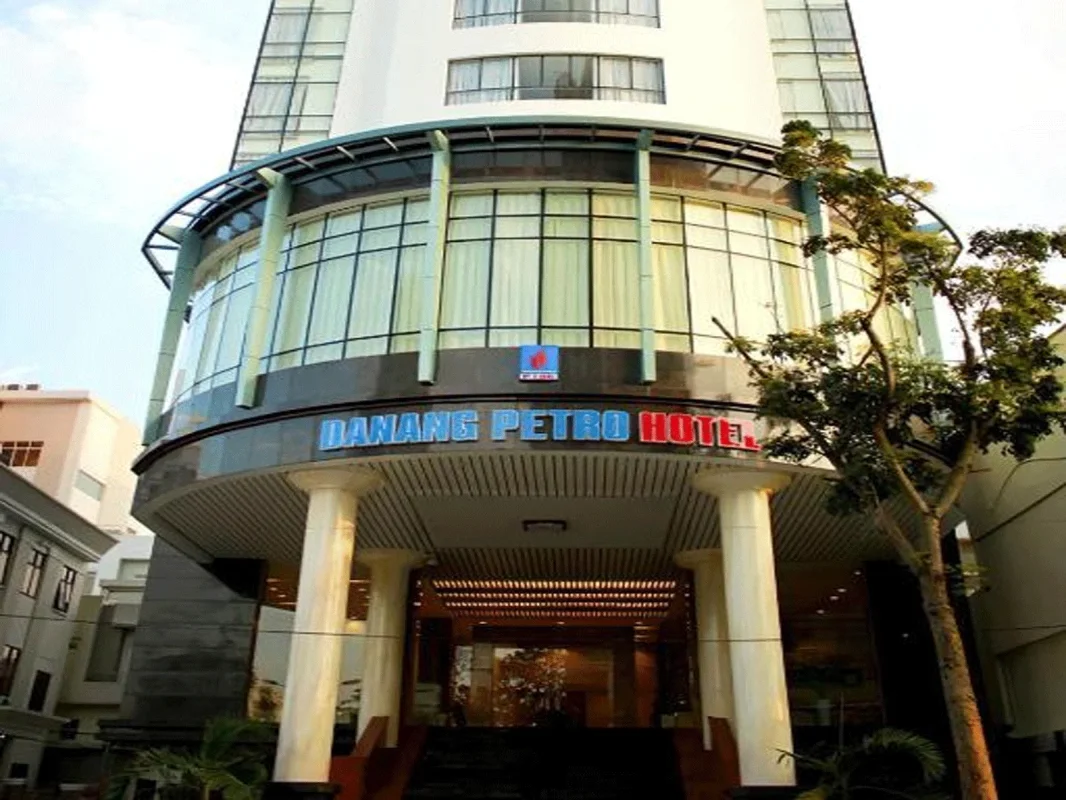 Review Danang Petro Hotel chi tiết từ vị trí đến dịch vụ