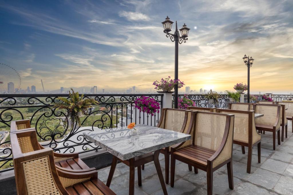 Review Florence Hotel gần Lotte Mart và Asia Park Đà Nẵng
