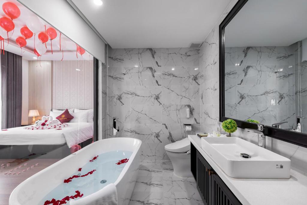 Review Florence Hotel gần Lotte Mart và Asia Park Đà Nẵng