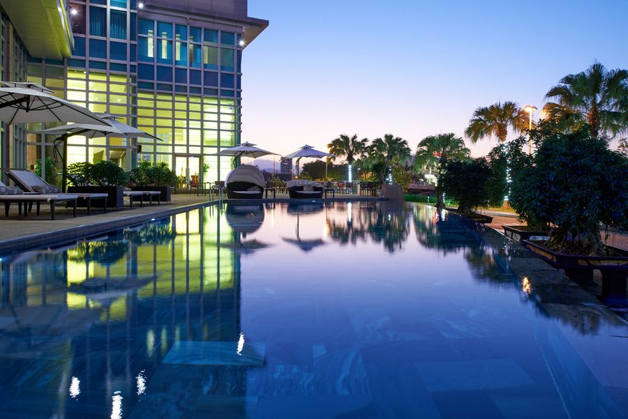 Review Grand Mercure Đà Nẵng chi tiết từ phòng nghỉ đến dịch vụ