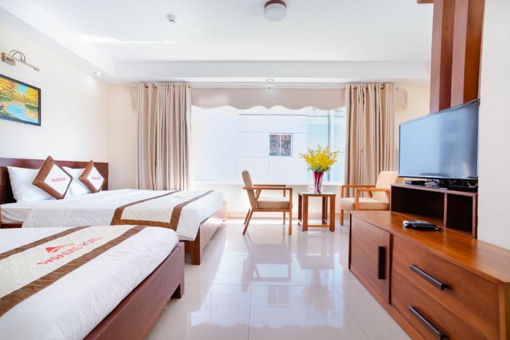 Review Khách sạn Paradise chi tiết từ vị trí đến phòng nghỉ