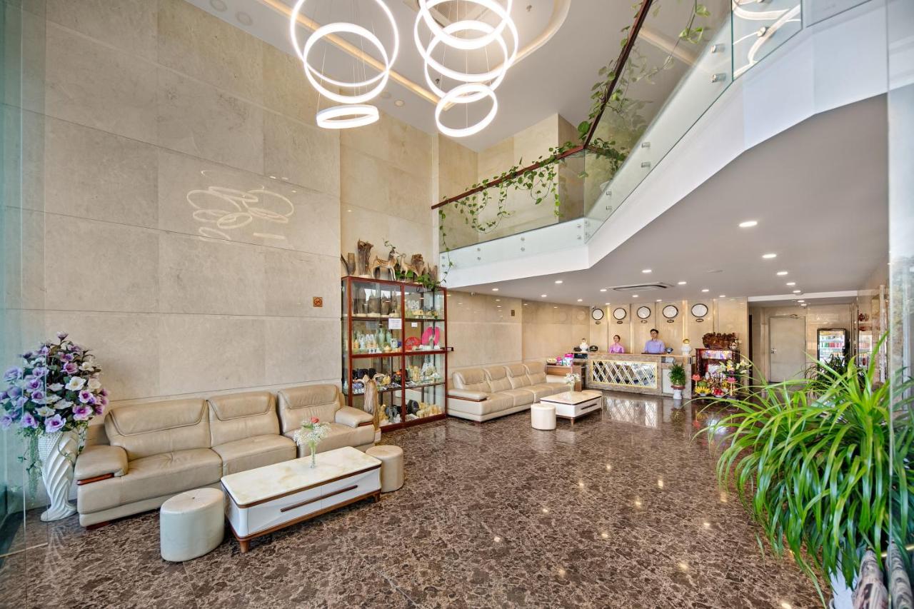 Review Lavender Riverside Hotel gần sông Hàn Đà Nẵng