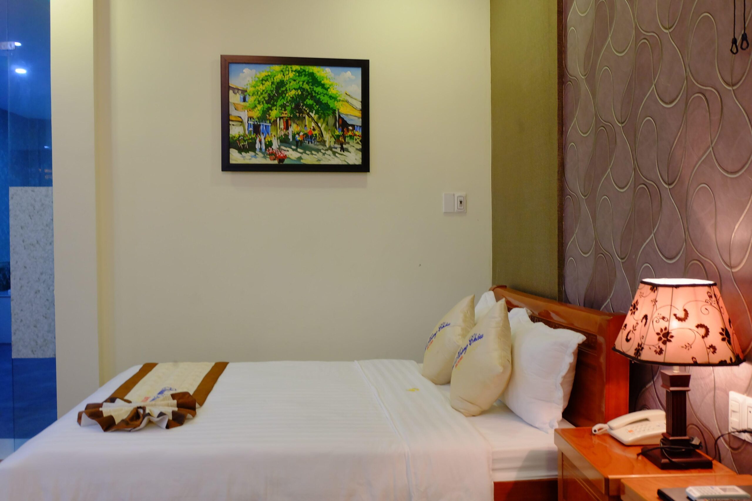 Review Thanh Hoang Chau Hotel chi tiết từ vị trí đến phòng nghỉ