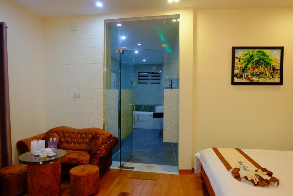 Review Thanh Hoang Chau Hotel chi tiết từ vị trí đến phòng nghỉ
