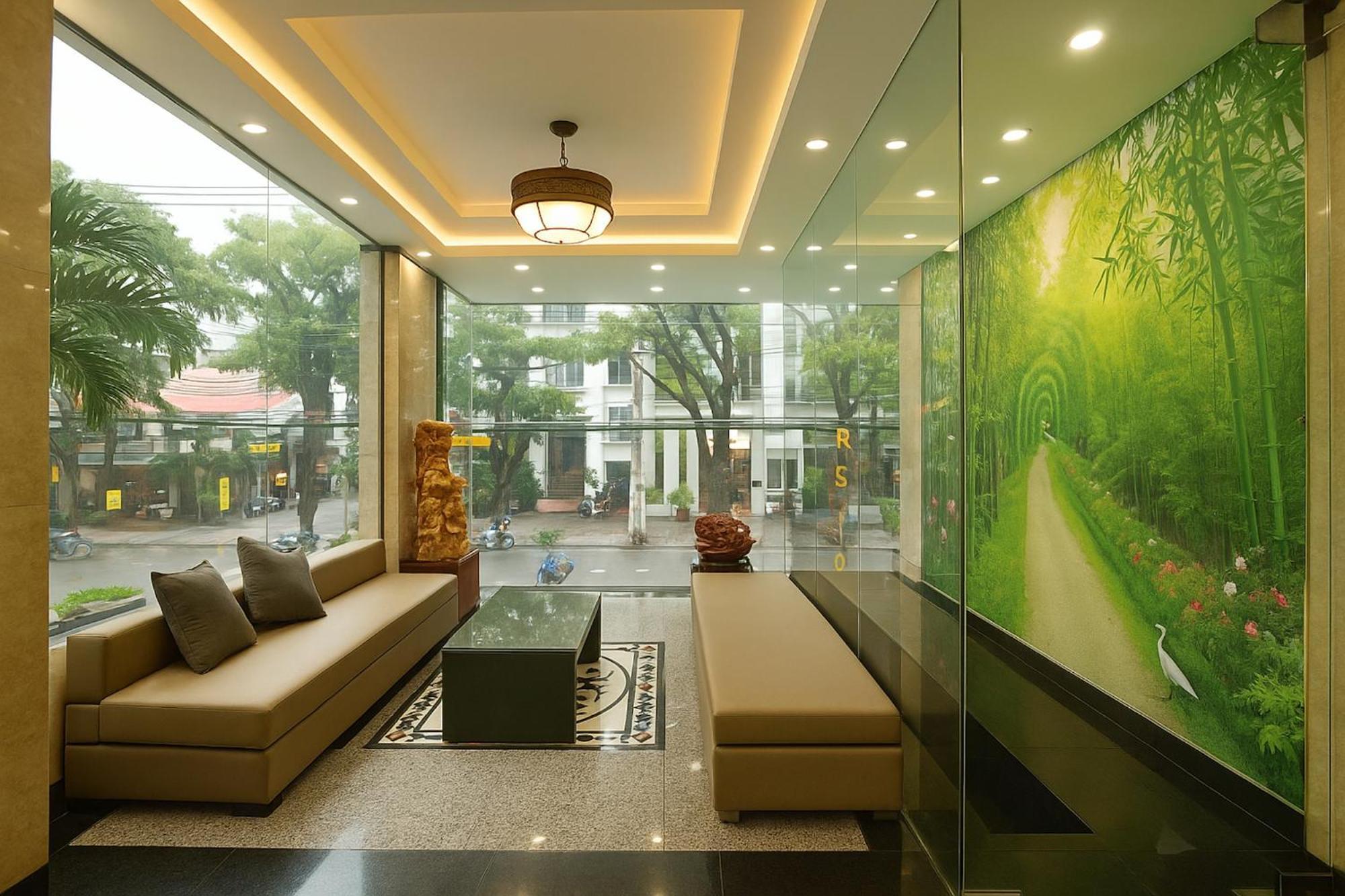 Stars Central Danang review khách sạn tại trung tâm thành phố