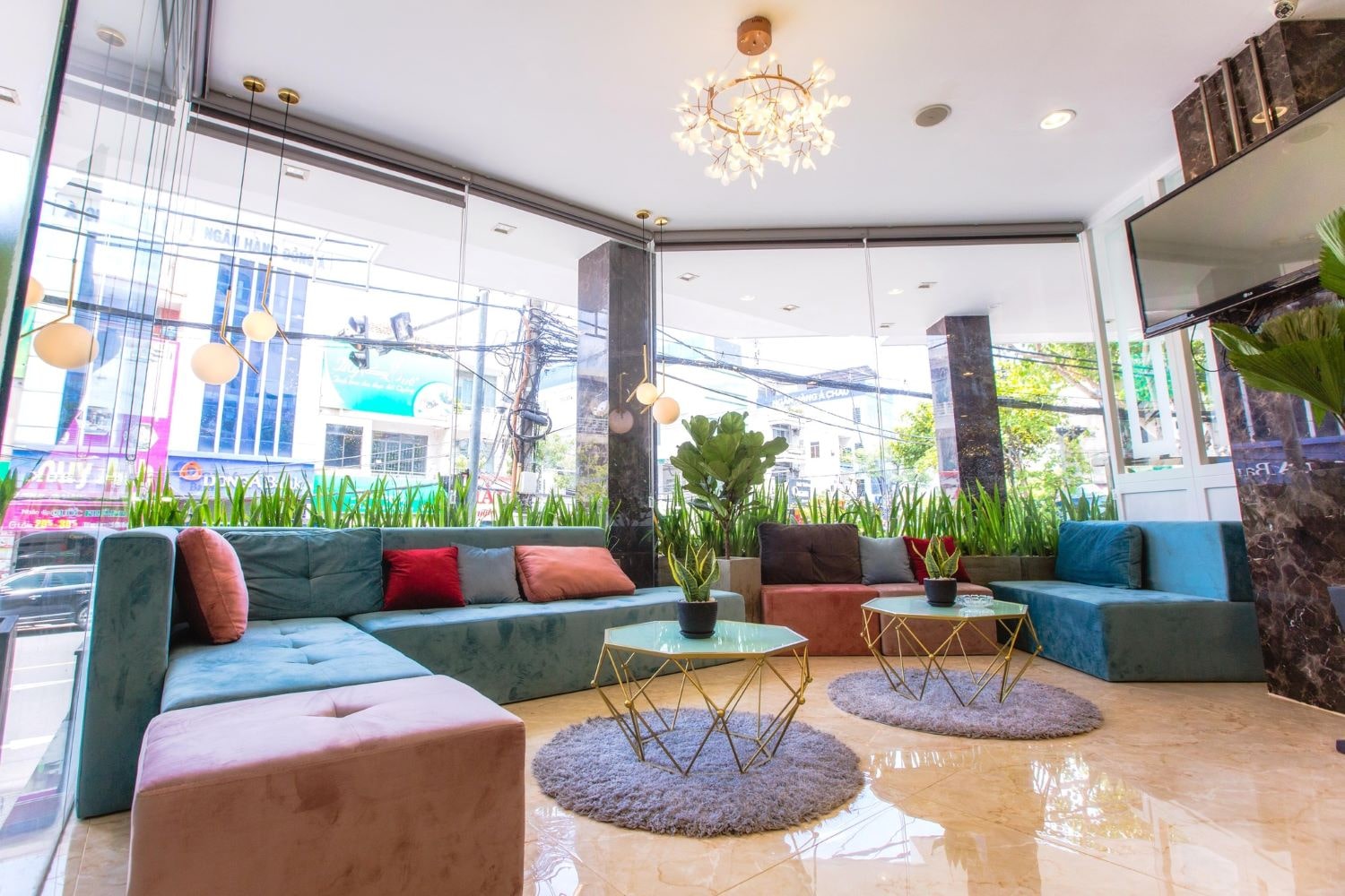 Tarasa Hotel review khách sạn thuận tiện tại trung tâm Đà Nẵng