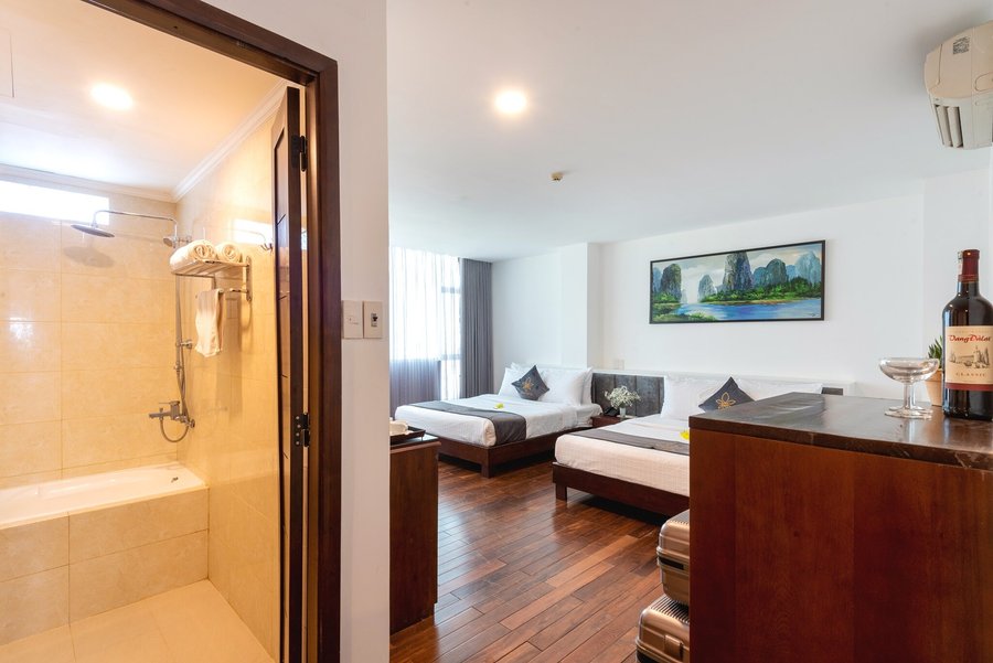 Tarasa Hotel review khách sạn thuận tiện tại trung tâm Đà Nẵng